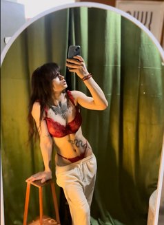 Kylie Chaudhary - Transsexual escort in Gurgaon Photo 7 of 12