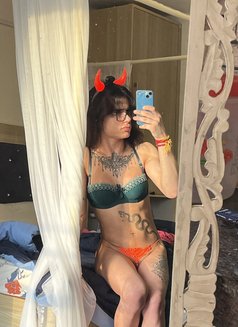 Kylie Chaudhary - Transsexual escort in Gurgaon Photo 17 of 22