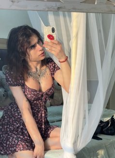 Kylie Chaudhary - Transsexual escort in Gurgaon Photo 20 of 22