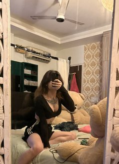 KYLIE CHAUDHARY - Acompañantes transexual in Gurgaon Photo 21 of 24
