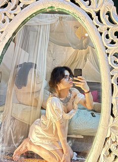 KYLIE CHAUDHARY - Transsexual escort in Gurgaon Photo 27 of 27