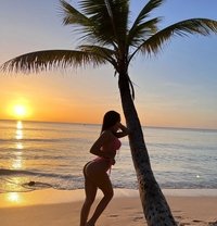 Kylie - puta in Barbados