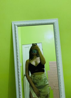 Kylie - escort in Cebu City Photo 5 of 6