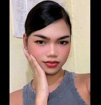 Kylie - escort in Manila