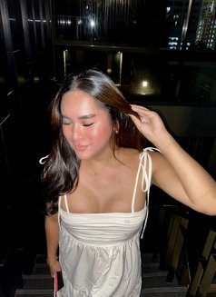 TSKYLIE for meet and camservice - Transsexual escort in Manila Photo 9 of 11