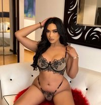 Kylie Thailand - Acompañantes transexual in Dubai