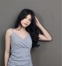 Kylie Halili - Acompañantes transexual in Manila Photo 6 of 7