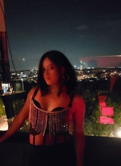 Kylie - Transsexual escort in Shillong Photo 18 of 19