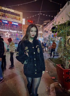 Kylie - Transsexual escort in New Delhi Photo 15 of 15