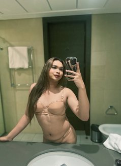 Kylie Marie - Acompañantes transexual in Al Ain Photo 4 of 8