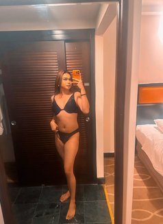 Kylie Marie - Transsexual escort in Al Ain Photo 12 of 13