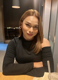 Kylie Marie - Transsexual escort in Al Ain Photo 8 of 13