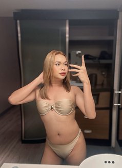 Kylie Marie - Transsexual escort in Al Ain Photo 10 of 13