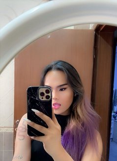 Kylie - Acompañantes transexual in Riyadh Photo 3 of 9