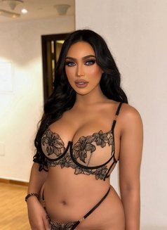 Kylie - Acompañantes transexual in Al Manama Photo 6 of 14