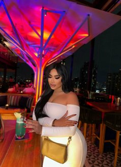 Kylie New - Transsexual escort in Khobar Photo 5 of 5