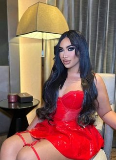 KYLIE - Transsexual escort in Bangkok Photo 14 of 14