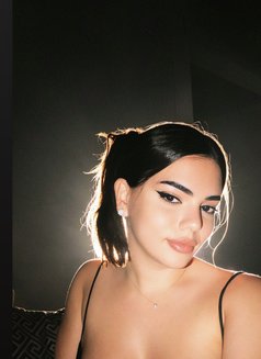Kylie - escort in İstanbul Photo 18 of 18
