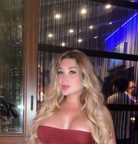 Kylie visiting عربية - Transsexual escort in İstanbul Photo 30 of 30