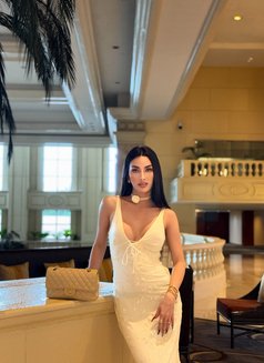 Kyliehendrix - Transsexual escort in Manila Photo 14 of 26