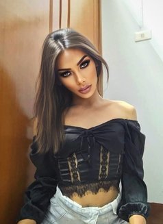 #TOP1🇹🇭 Kylie-high - Transsexual escort in Al Manama Photo 1 of 16