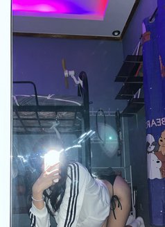 Kyline - escort in Dubai Photo 9 of 12