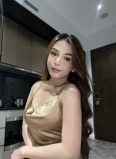 Kyline - escort in Manila Photo 29 of 30