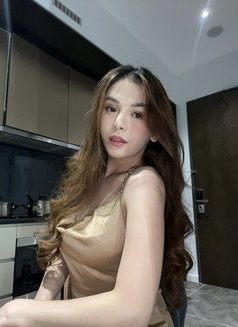 Kyline - escort in Manila Photo 30 of 30