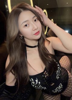 Kyon - escort in Hong Kong Photo 1 of 2