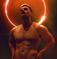 Kyron Krüger, Alemán Acompañantes masculino en Melbourne