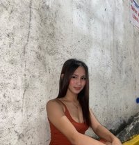 Kzlyn - Transsexual escort in Manila