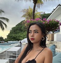L e x a - puta in Bali Photo 16 of 16