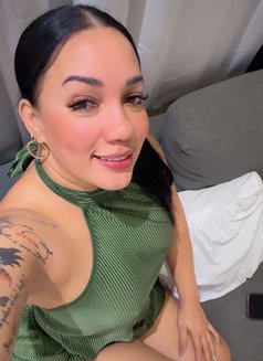 La bella🏻 - escort in Abu Dhabi Photo 3 of 8