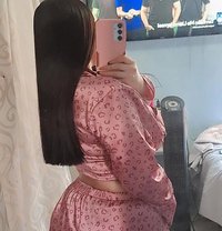 La Diva Rana - puta in Riyadh Photo 1 of 5