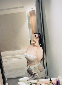 La Diva Rana - escort in Riyadh Photo 4 of 5