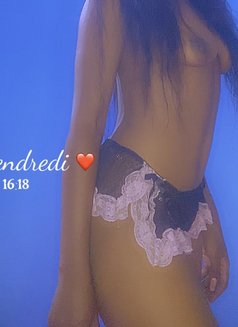 La Fleure - puta in Abidjan Photo 7 of 11