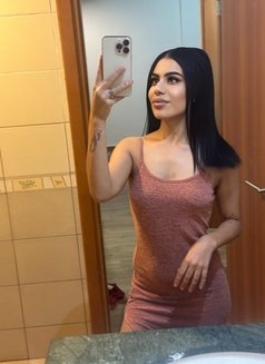 🦋La_Queen🦋Vip Escorte arabic - puta in Dubai Photo 23 of 24