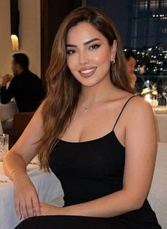 La Ra - escort in Dubai Photo 3 of 5
