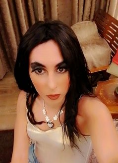 La Reine Morry - Transsexual escort in Cairo Photo 2 of 10