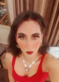 La Reine Morry - Transsexual escort in Cairo Photo 15 of 16