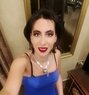 La Reine Morry - Transsexual escort in Cairo Photo 1 of 1