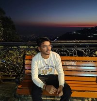 Labya G - Male escort in Noida