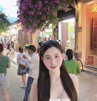 Lacci - escort in Bangkok