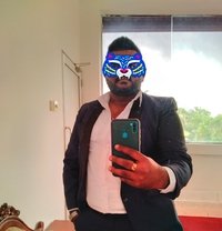 Madushan - Male escort in Colombo