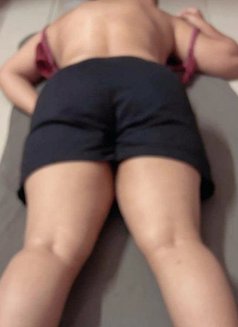 Ladies/Couple Massage Therapy - Masajista in Bangalore Photo 15 of 15