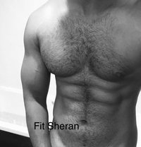 Ladies! Your hot boy Just 1 call away - Acompañantes masculino in Colombo