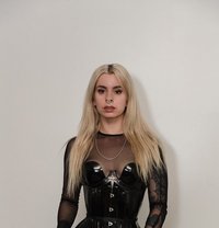 Lady Annie - dominatrix in Göteborg