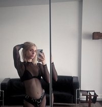 Lady Annie - dominatrix in Göteborg