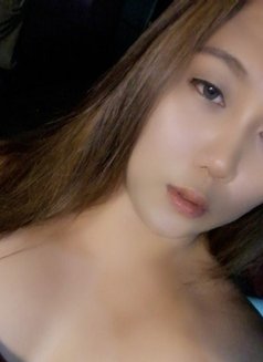 Lady Boy Andrea - Transsexual escort in Makati City Photo 4 of 4