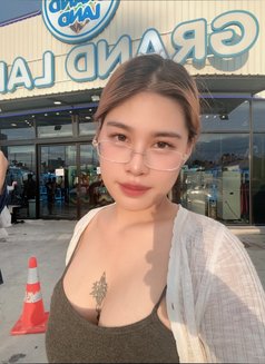 Lady From Thai New - puta in Yokosuka Photo 5 of 5